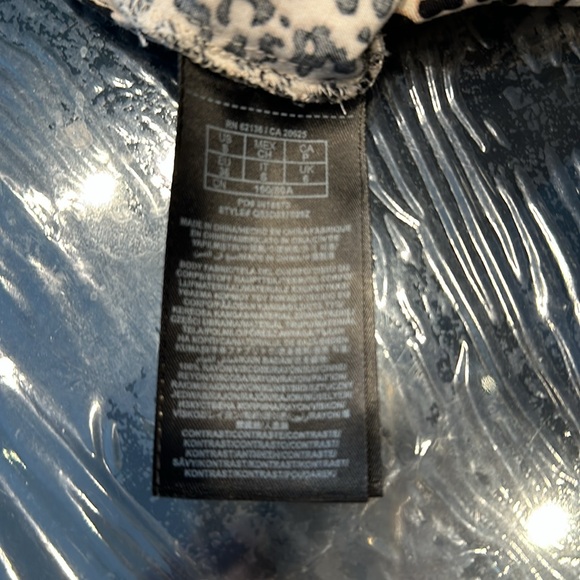 🤎Beautiful Leopard Jumpsuit!!🤎 - Picture 6 of 7